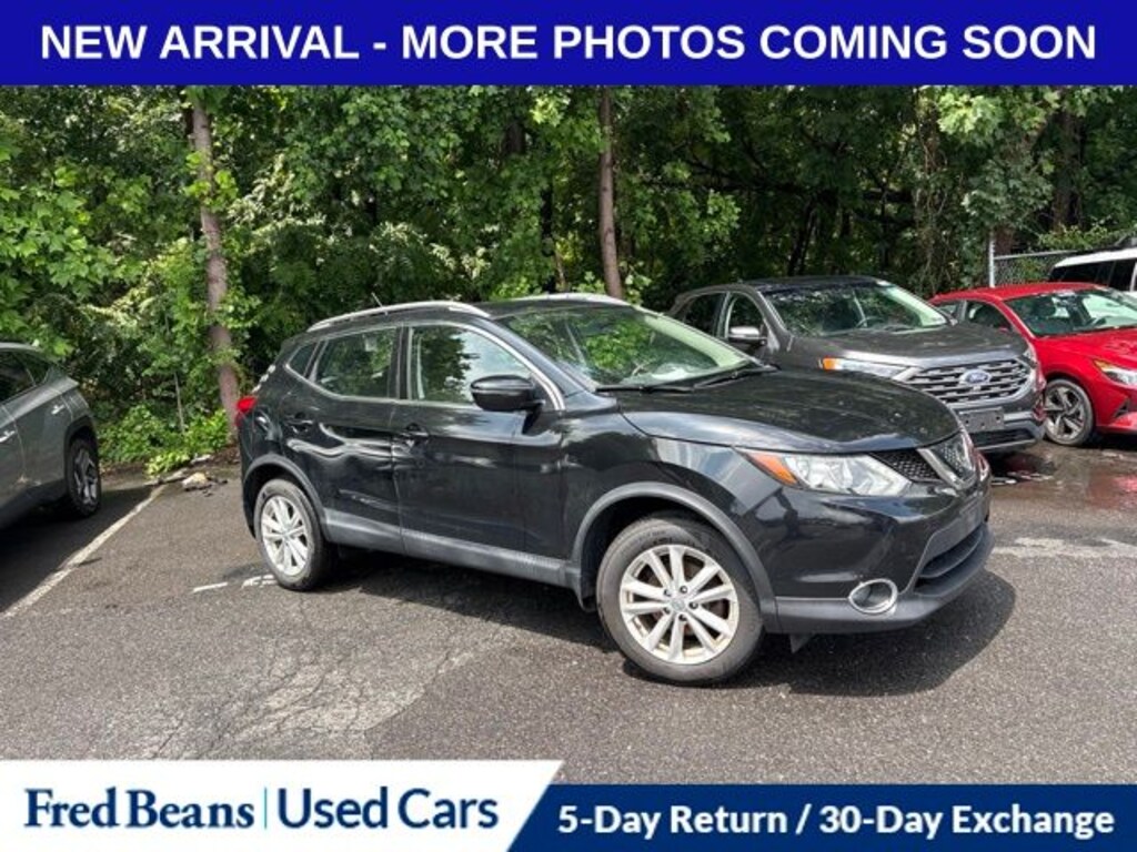 Used 2018 Nissan Rogue Sport SV SUV