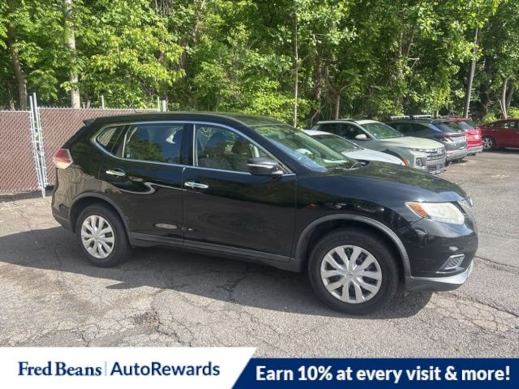 Used 2015 Nissan Rogue S SUV