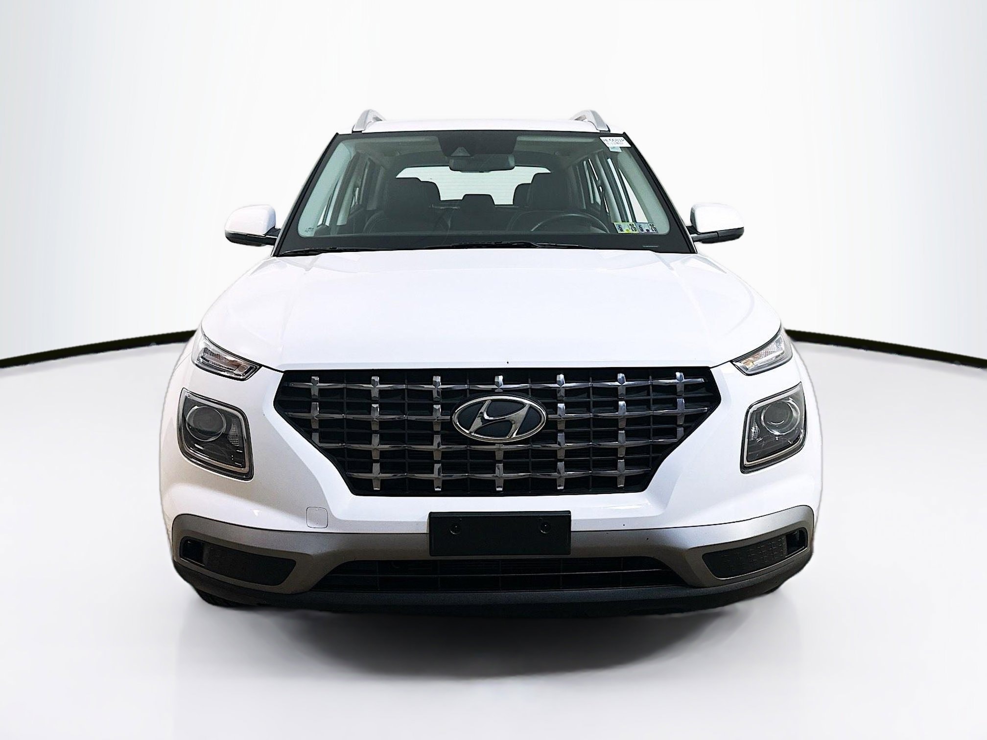Certified 2022 Hyundai Venue SEL with VIN KMHRC8A39NU181858 for sale in Langhorne, PA