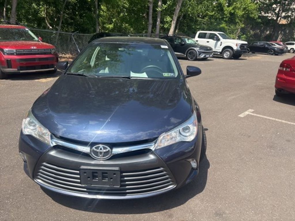 Used 2017 Toyota Camry LE Sedan