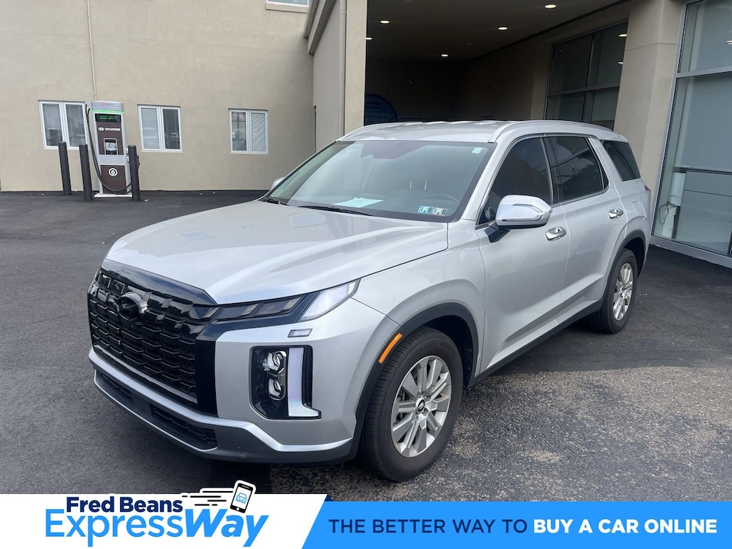 Used 2024 Hyundai Palisade For Sale at Fred Beans Chevrolet VIN