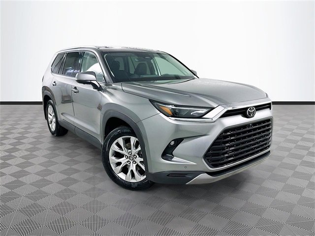 2026 Toyota Grand Highlander Limited's photo