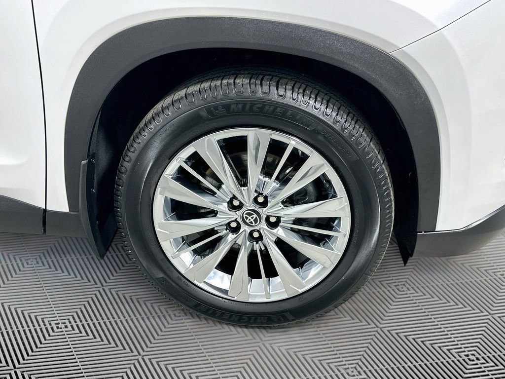 2024 Toyota Grand Highlander Platinum - Photo 20