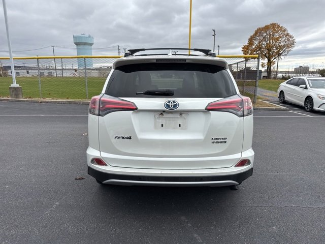 2016 Toyota RAV4 Hybrid Limited photo 2