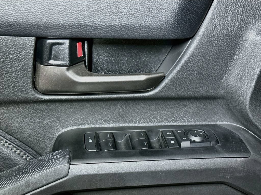 2026 Toyota Tacoma Limited - Photo 12