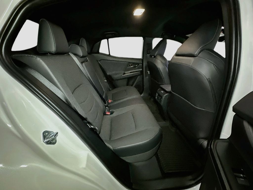 2026 Toyota C-HR SE - Photo 30