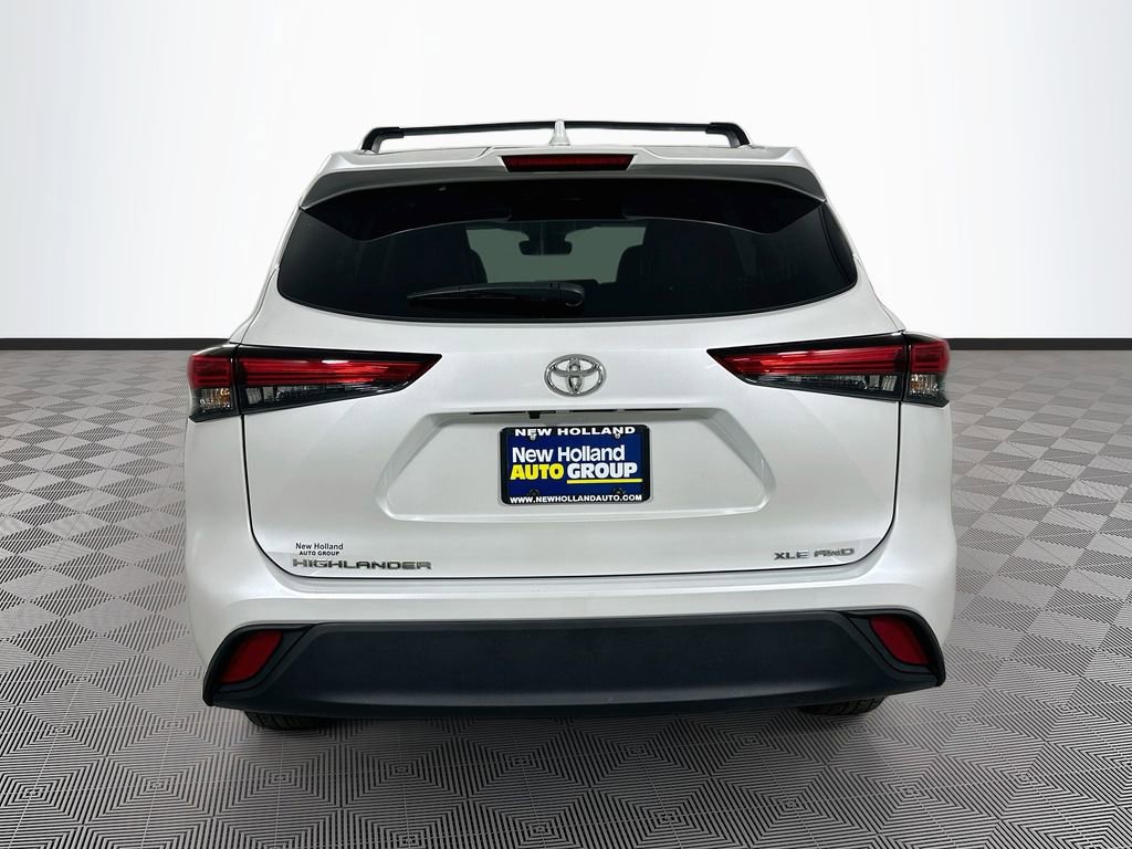 2023 Toyota Highlander XLE - Photo 6