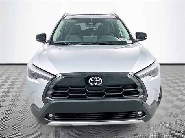 2026 Toyota Corolla Cross XLE photo 2