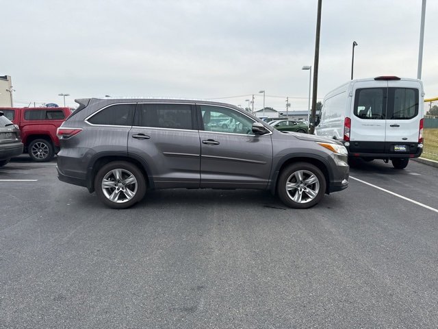 2015 Toyota Highlander Base Hybrid photo 3