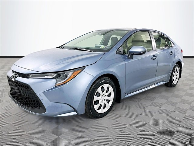 2022 Toyota Corolla LE photo 3