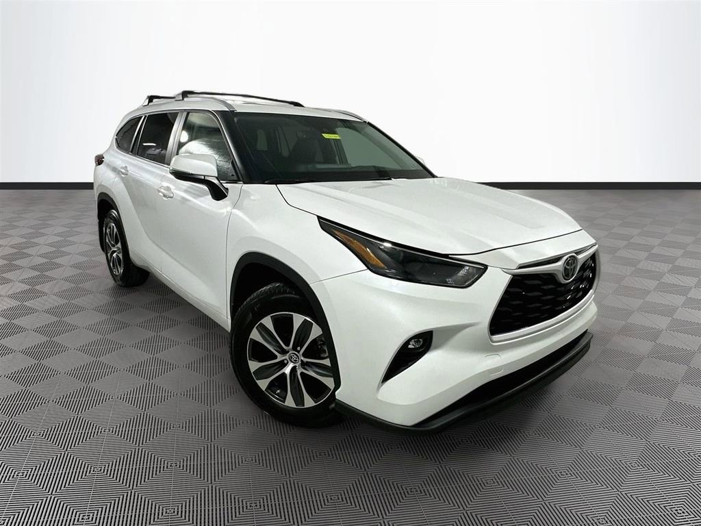 2023 Toyota Highlander Sport Utility 