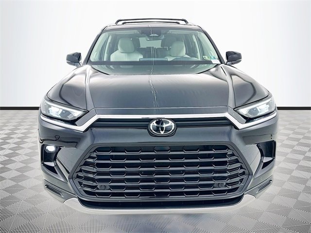 2024 Toyota Grand Highlander Limited photo 2