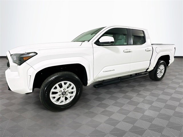 2024 Toyota Tacoma SR5 photo 4