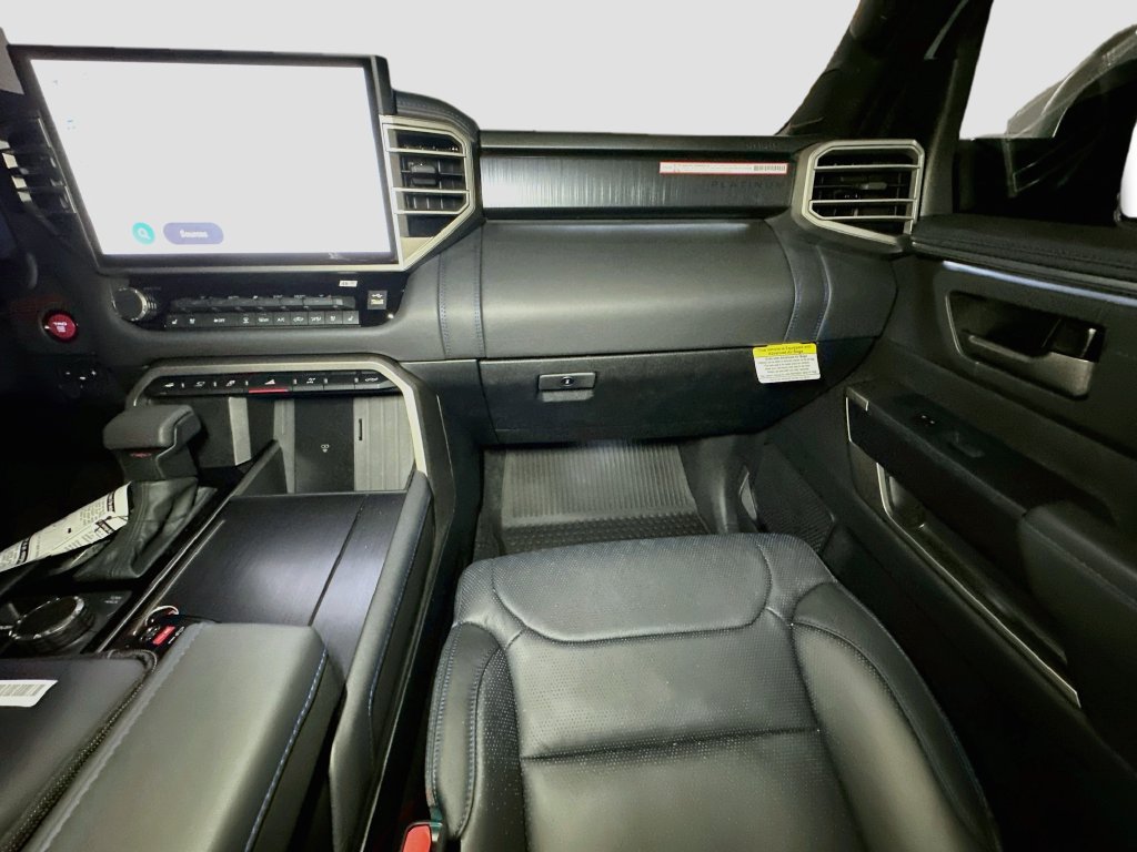 2026 Toyota Tundra Platinum - Photo 27