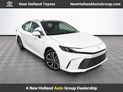 2026 Toyota Camry XLE Sedan 4-Cyl. Gas/Electric Hybrid