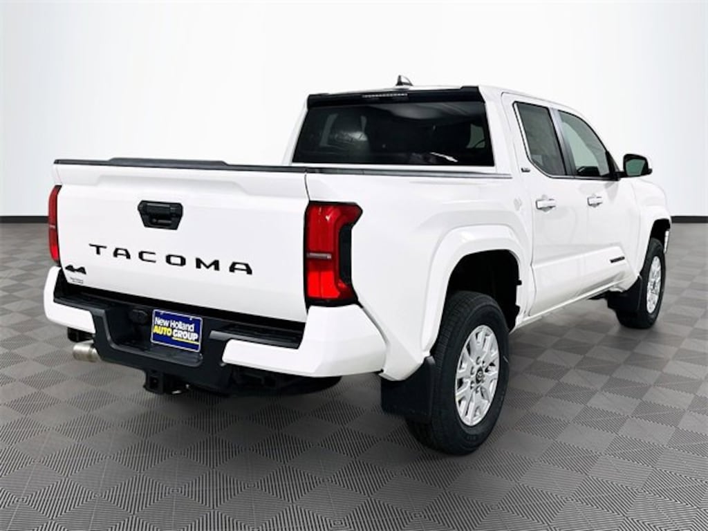 New 2025 Toyota Tacoma SR5 Truck Double Cab