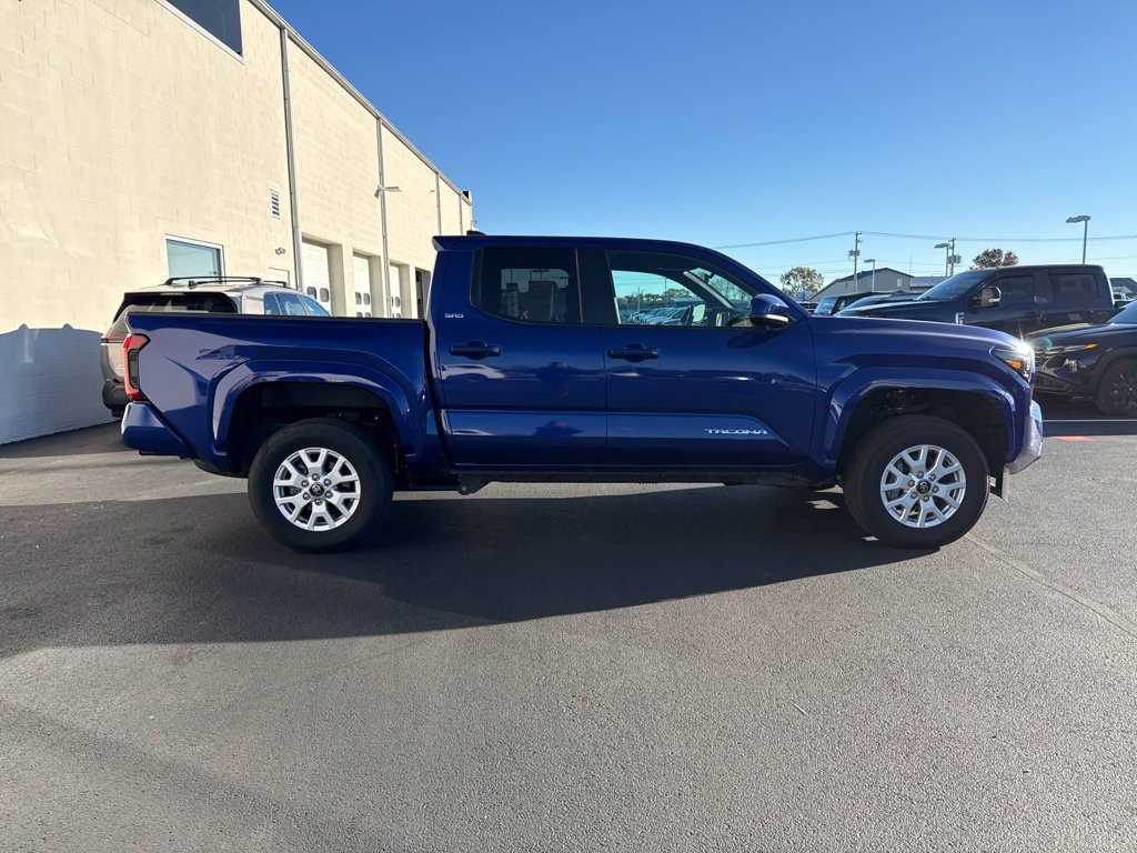 Used 2025 Toyota Tacoma SR5 Truck