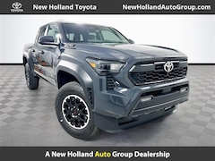2025 Toyota Tacoma i-FORCE MAX TRD Off-Road i-FORCE MAX Truck Double Cab