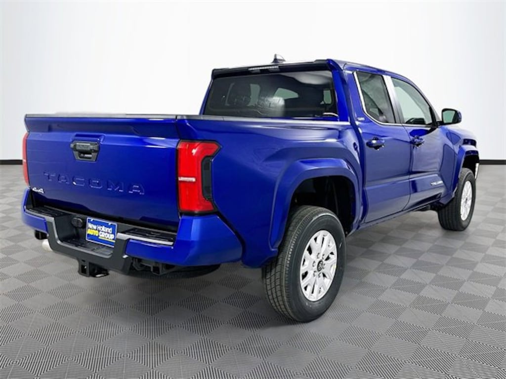 Used 2025 Toyota Tacoma SR5 Truck