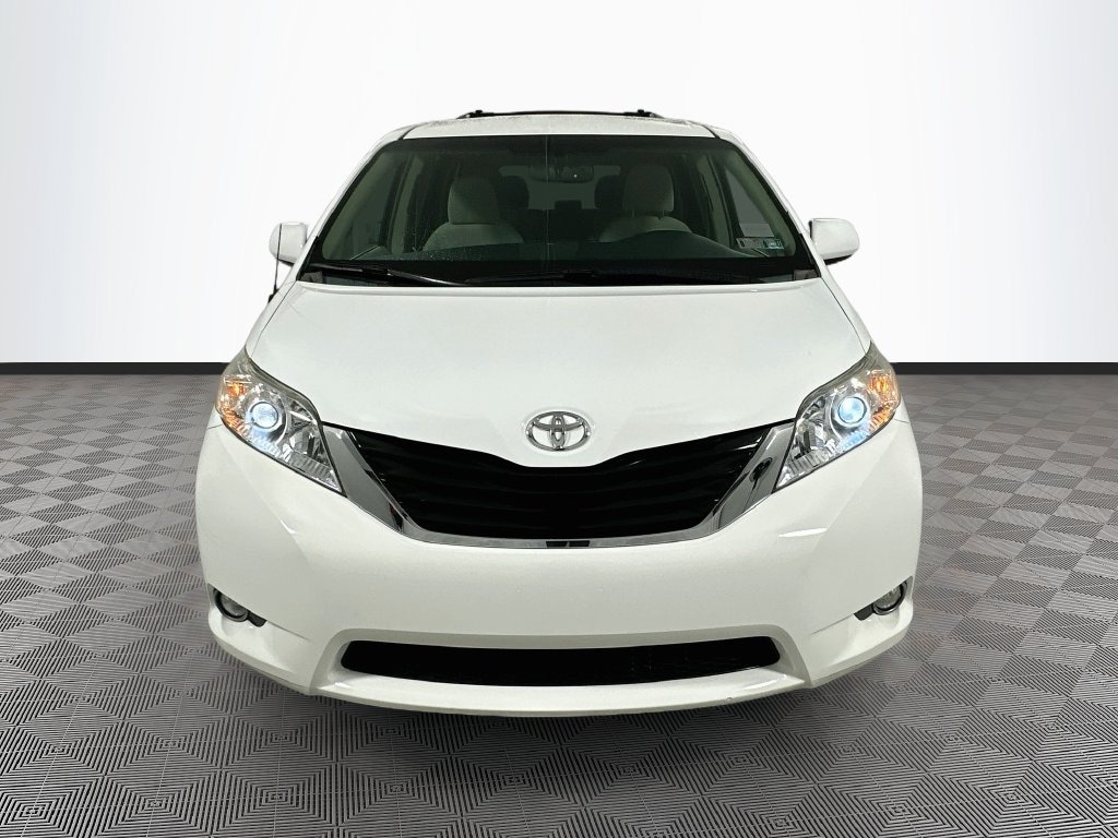 Used 2013 Toyota Sienna LE Passenger Van