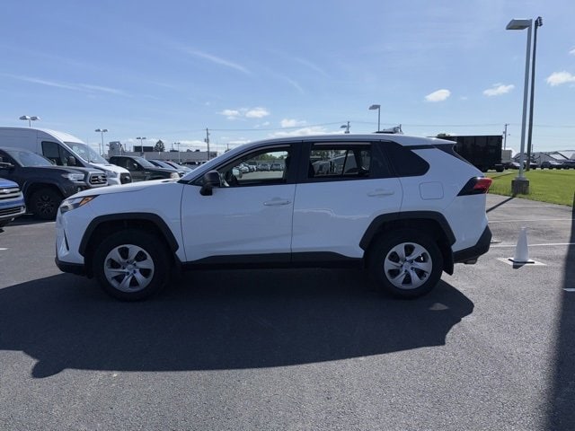 Used 2023 Toyota RAV4 LE with VIN 2T3F1RFV6PC379186 for sale in New Holland, PA