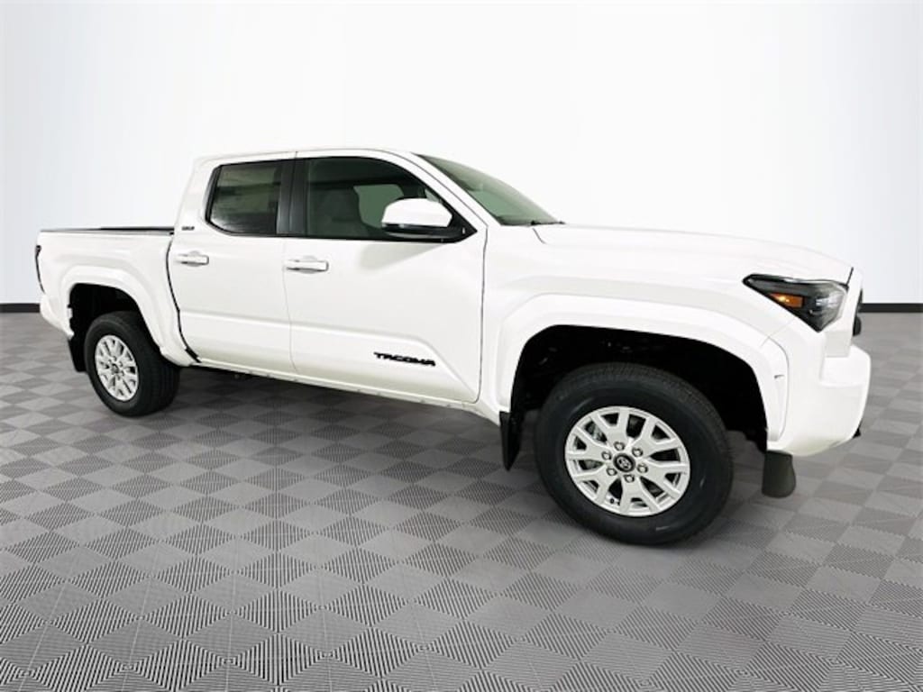 New 2025 Toyota Tacoma SR5 Truck Double Cab