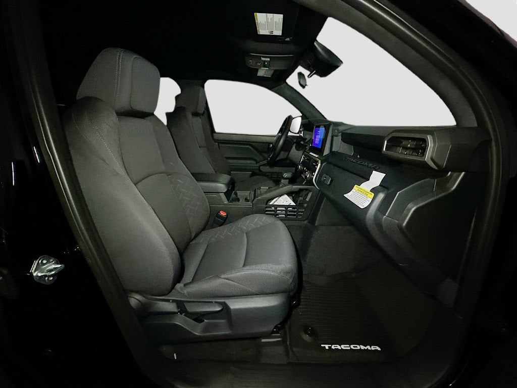 2026 Toyota Tacoma SR - Photo 31