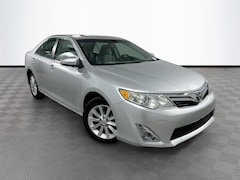 2014 Toyota Camry XLE Sedan