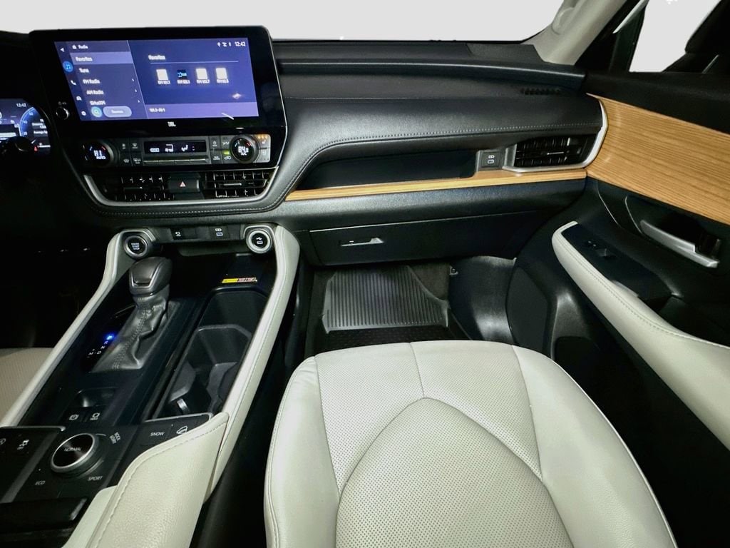 2024 Toyota Grand Highlander Platinum - Photo 29