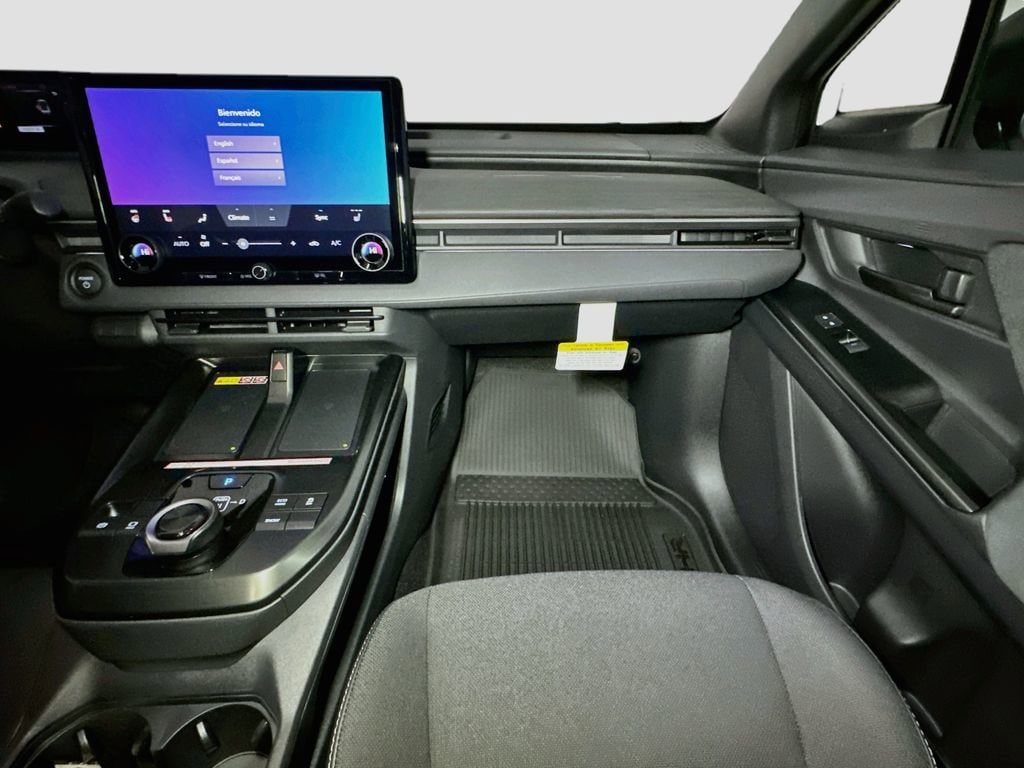 2026 Toyota C-HR SE - Photo 25