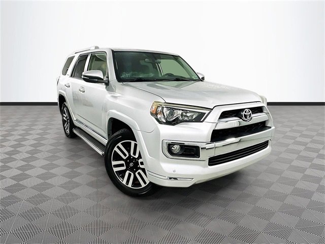 2014 Toyota 4Runner Limited's photo