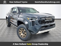 2025 Toyota Tacoma i-FORCE MAX Trailhunter Truck Double Cab