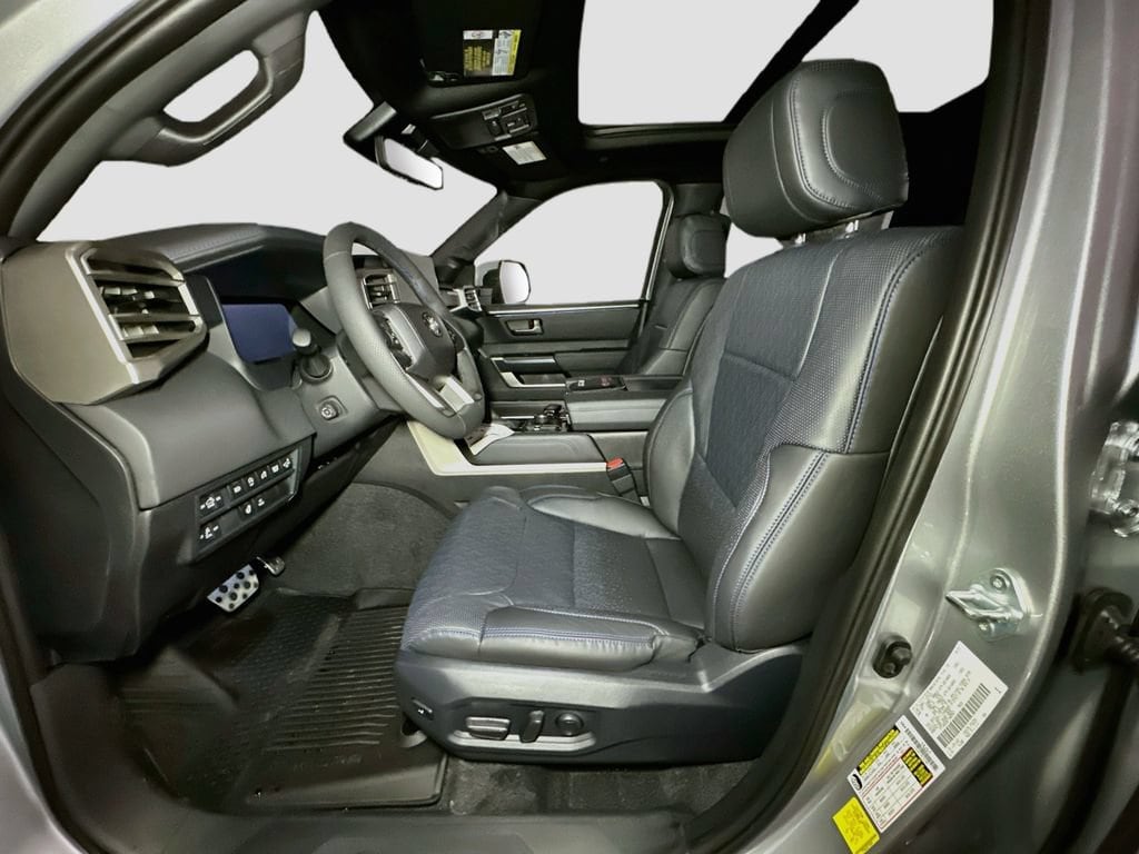 2026 Toyota Tundra Platinum - Photo 13