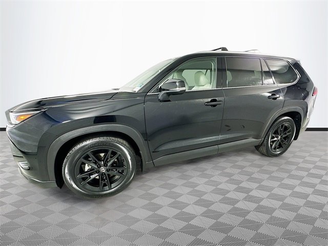 2024 Toyota Grand Highlander Limited photo 4