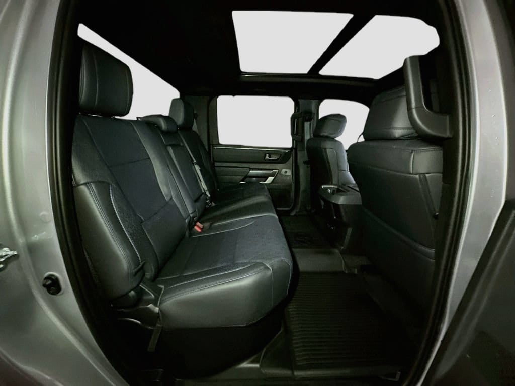 2026 Toyota Tundra Platinum - Photo 30