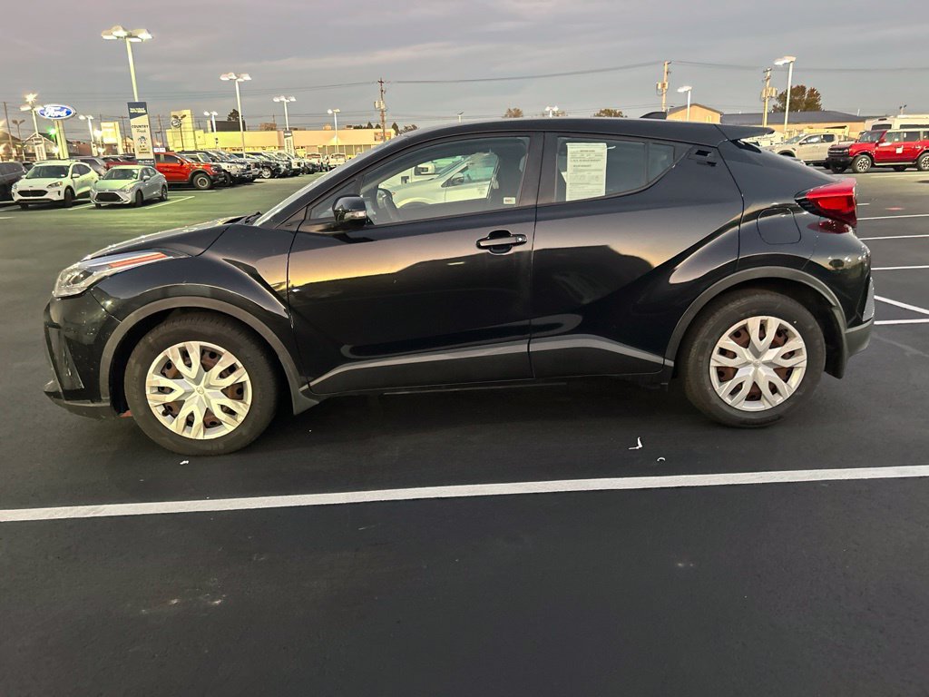 Used 2020 Toyota C-HR LE Sport Utility