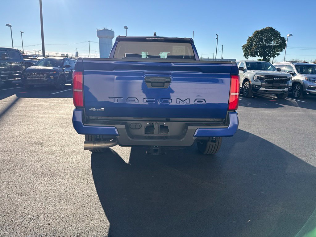 Used 2025 Toyota Tacoma SR5 Truck