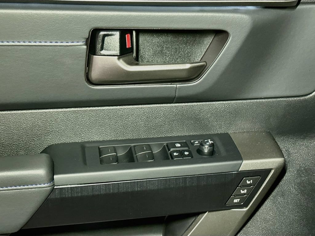 2026 Toyota Tundra Platinum - Photo 11