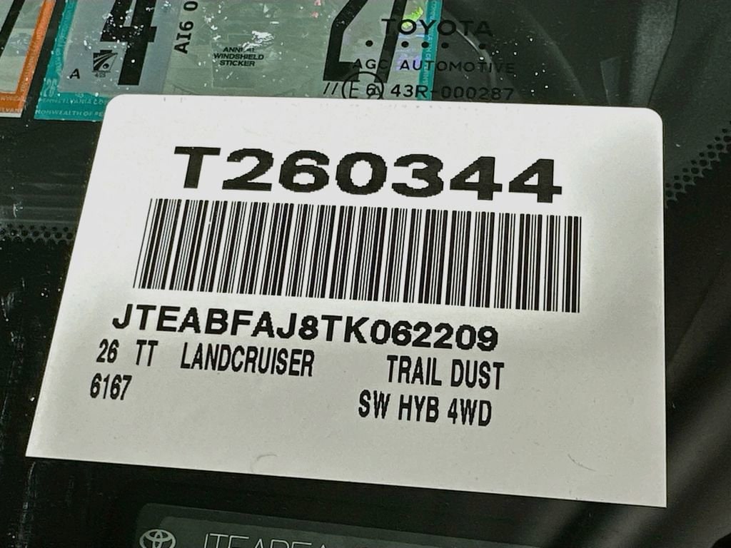 2026 Toyota Land Cruiser Base - Photo 17