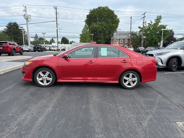Used 2013 Toyota Camry SE with VIN 4T1BF1FK5DU638325 for sale in New Holland, PA