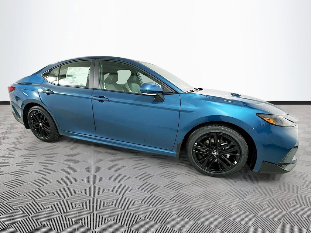 New 2026 Toyota Camry SE Sedan