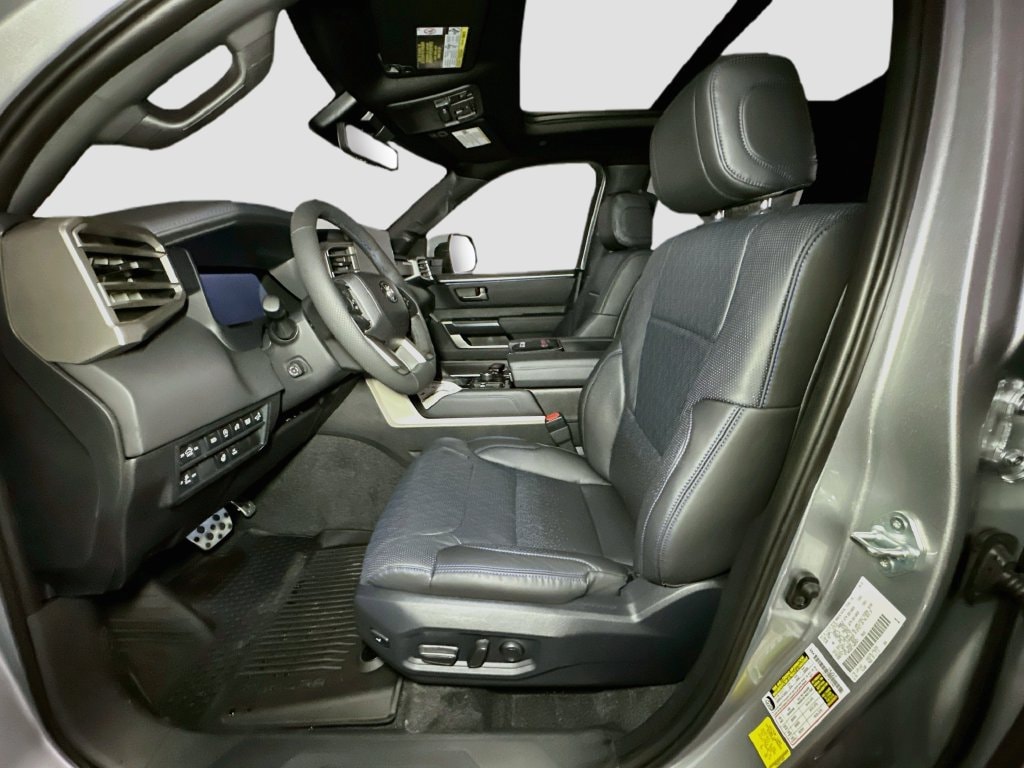 2026 Toyota Tundra Platinum - Photo 14