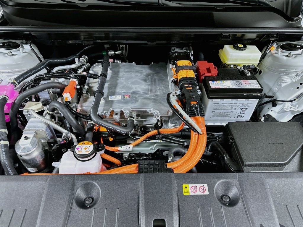 2026 Toyota C-HR SE - Photo 18