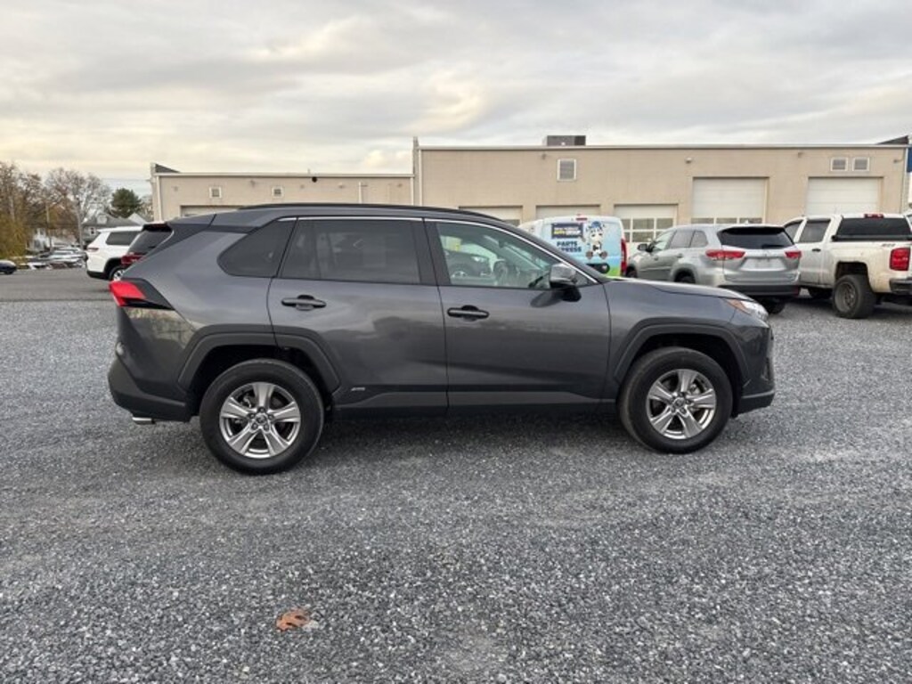 Used 2022 Toyota RAV4 Hybrid XLE Sport Utility