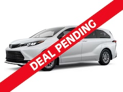 2025 Toyota Sienna XLE Van Passenger Van