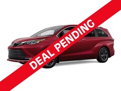 2026 Toyota Sienna Platinum Van Passenger Van