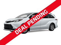 2026 Toyota Sienna XLE Van Passenger Van