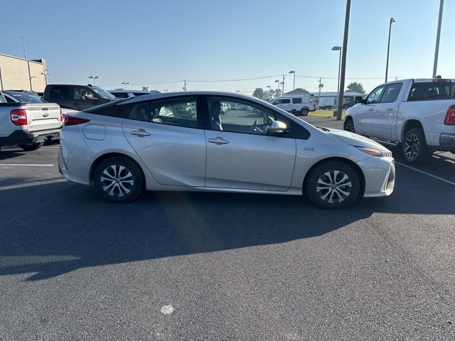 2020 Toyota Prius Prime XLE photo 4
