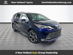 2025 Toyota Sienna Platinum Van Passenger Van