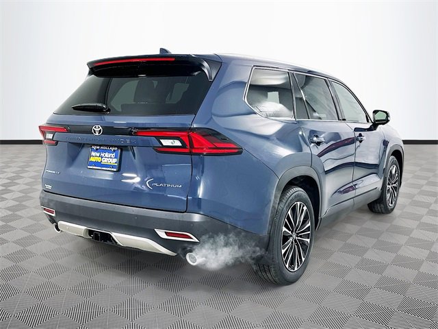 2026 Toyota Highlander Hybrid Platinum photo 3